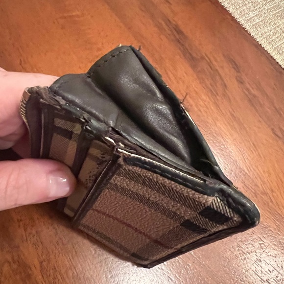 Burberry Card Case/Keyholder - Picture 3 of 7